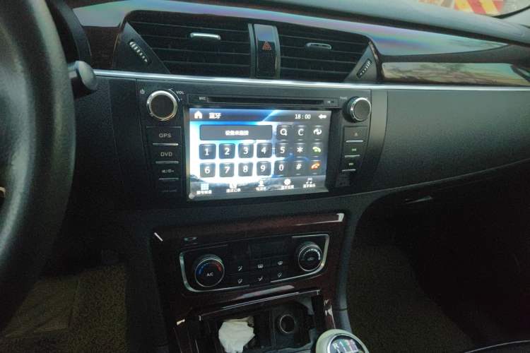 Used Zotye T600 2014 1.5T Manual Elite Edition Audio And AC Panel