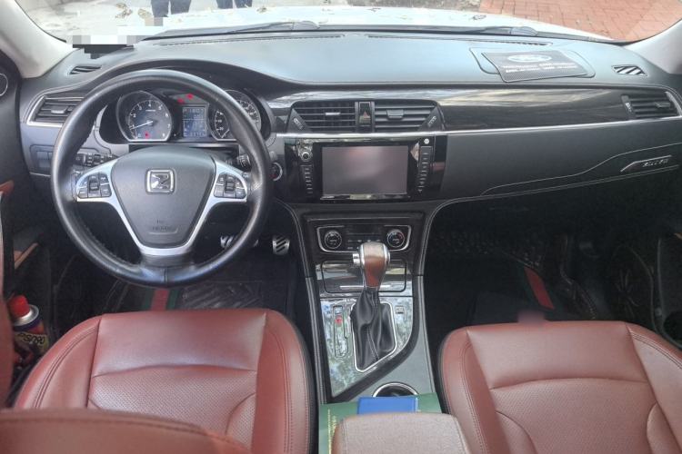 Used Zotye T600 2014 2.0T DCT Luxury Version Center Console
