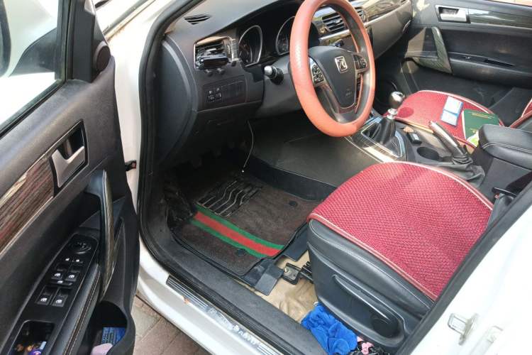Used Zotye T600 2014 1.5T Manual Elite Edition Driver Seat