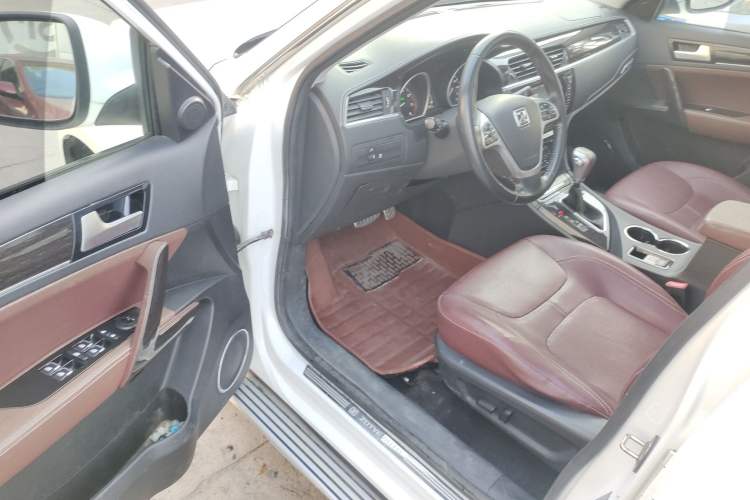 Used Zotye T600 2014 2.0T DCT Luxury Version Driver Seat
