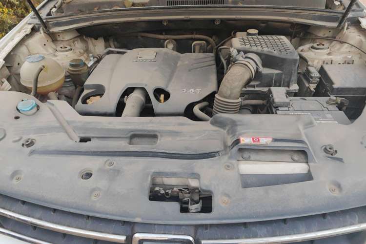 Used Zotye T600 2014 1.5T Manual Elite Edition Engine Bay