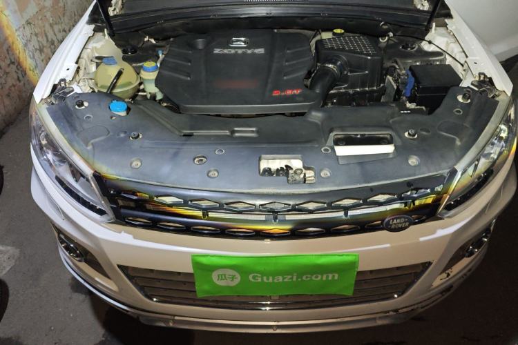Used Zotye T600 2014 2.0T DCT Luxury Version Engine Bay