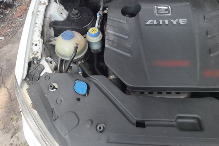 Used Zotye T600 2014 2.0T DCT Luxury Version Engine Bay Right