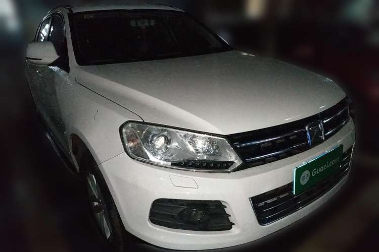 Used Zotye T600 2014 1.5T Manual Luxury Model Front Right 45 Deg