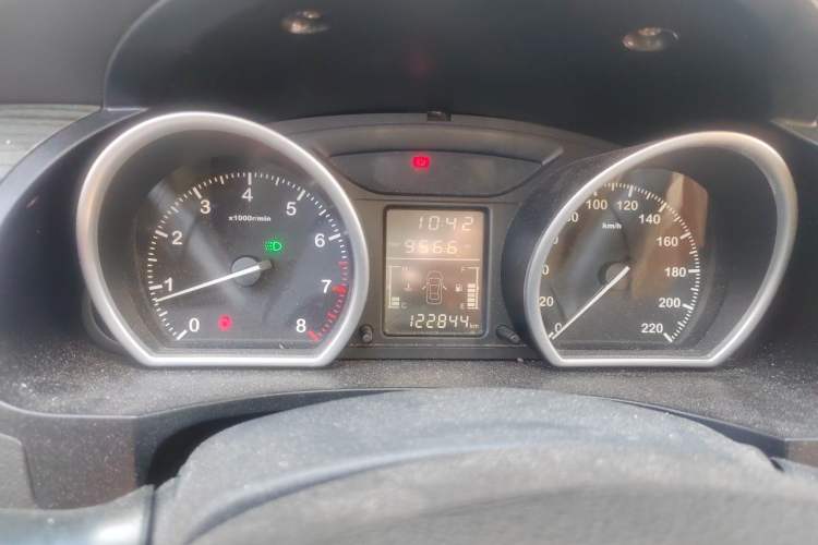 Used Zotye T600 2014 1.5T Manual Flagship Version Instrument Cluster