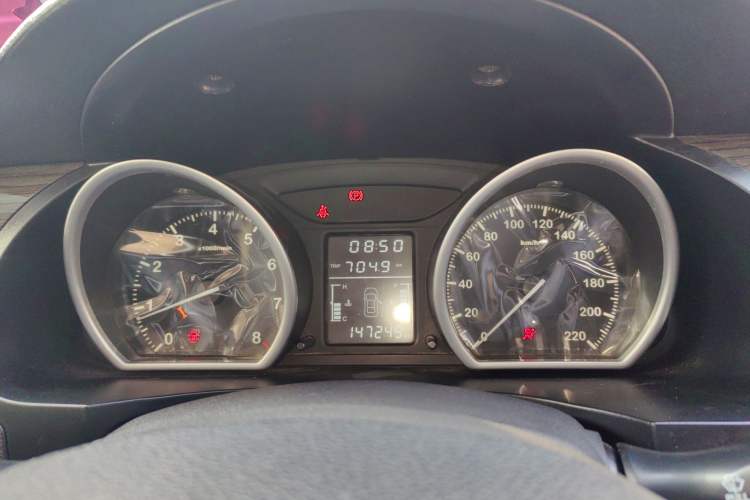 Used Zotye T600 2014 1.5T Manual Luxury Model Instrument Cluster