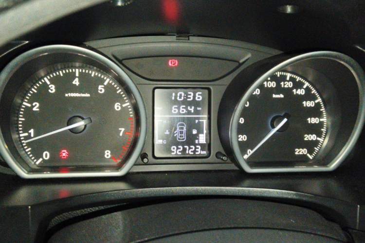 Used Zotye T600 2014 1.5T Manual Luxury Model Instrument Cluster