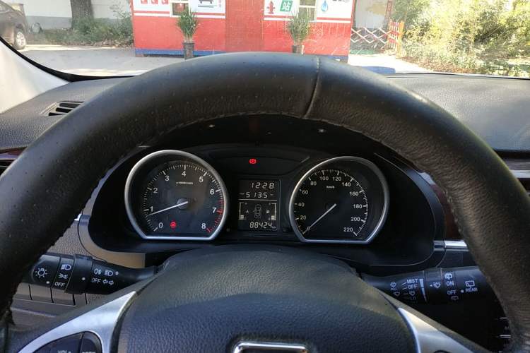 Used Zotye T600 2014 1.5T Manual Elite Edition Instrument Cluster