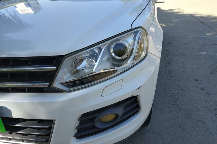 Used Zotye T600 2014 1.5T Manual Elite Edition Left Front Headlight