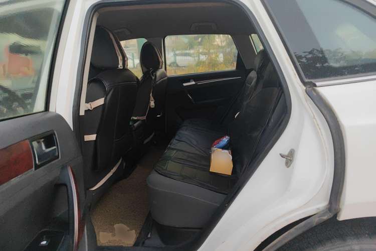 Used Zotye T600 2014 1.5T Manual Elite Edition Left Rear Seat