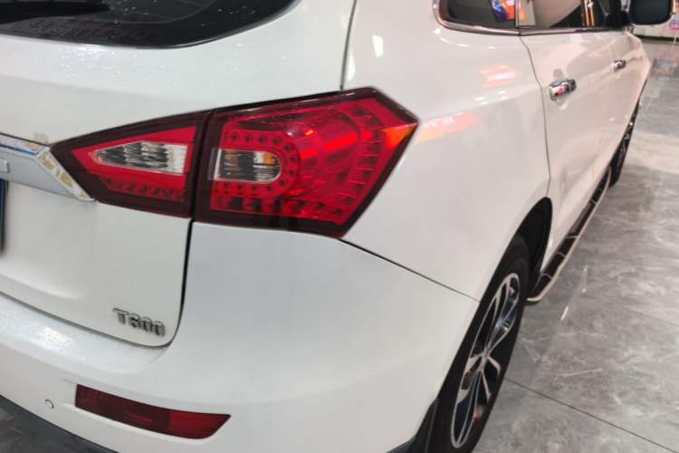 Used Zotye T600 2014 2.0T DCT Luxury Version Right Rear Taillight