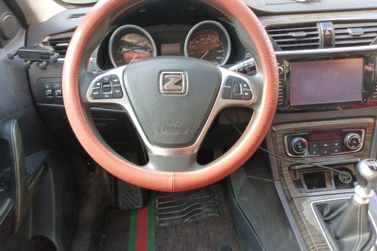 Used Zotye T600 2014 1.5T Manual Elite Edition Steering Wheel