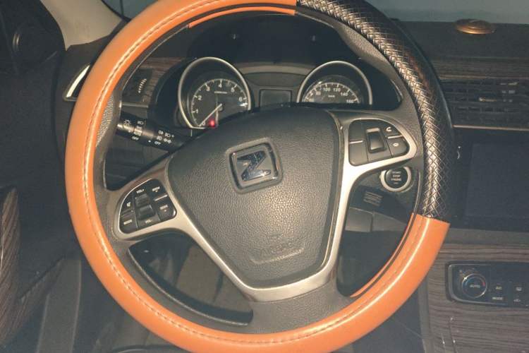 Used Zotye T600 2014 1.5T Manual Luxury Model Steering Wheel