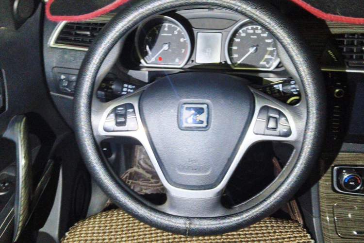 Used Zotye T600 2014 1.5T Manual Luxury Model Steering Wheel