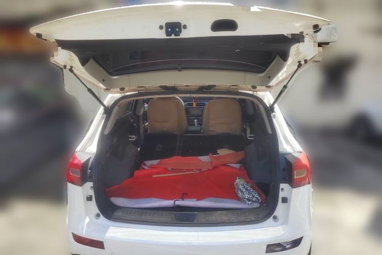 Used Zotye T600 2014 1.5T Manual Flagship Version Trunk
