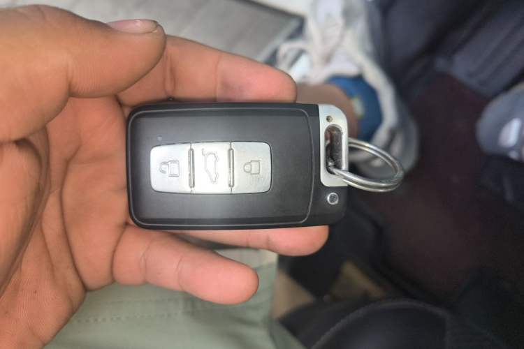 Used Zotye T600 2014 1.5T Manual Flagship Version Vehicle Key