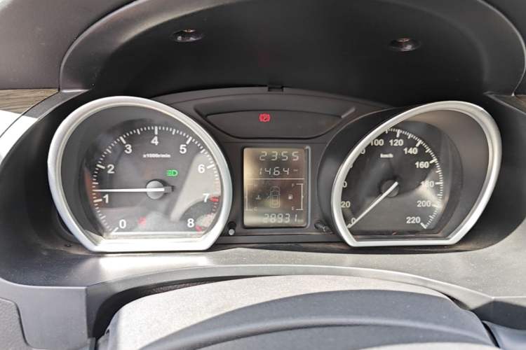 Used Zotye T600 2014 1.5T Manual Elite Edition Instrument Cluster