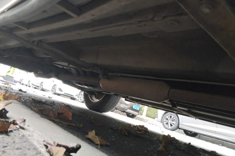 Used Zotye T600 2015 1.5T Manual Luxury Model Chassis Front Right
