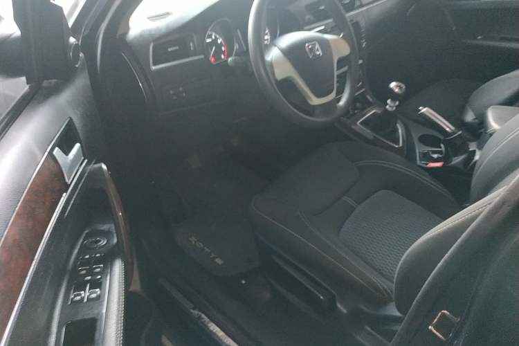 Used Zotye T600 2015 1.5T Manual Elite Model Driver Seat