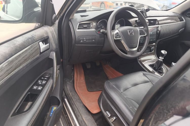 Used Zotye T600 2015 1.5T Manual Luxury Model Driver Seat