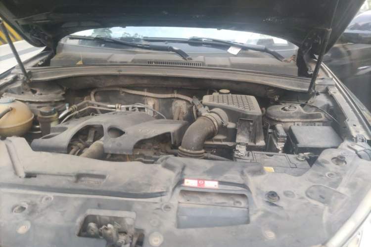 Used Zotye T600 2015 1.5T Manual Luxury Model Engine Bay