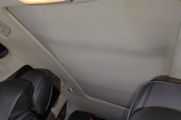 Used Zotye T600 2015 2.0T DCT Prestige Edition Headliner