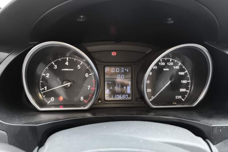 Used Zotye T600 2015 2.0T DCT Prestige Edition Instrument Cluster