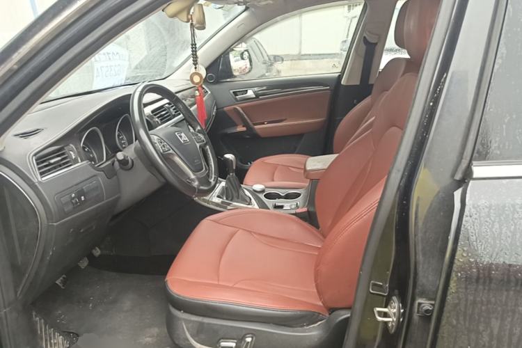 Used Zotye T600 2015 2.0T Manual Luxury Version Left Front Seat