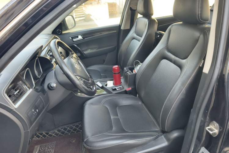 Used Zotye T600 2015 2.0T DCT Prestige Edition Left Front Seat