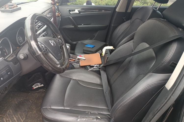 Used Zotye T600 2015 2.0T DCT Luxury Version Left Front Seat