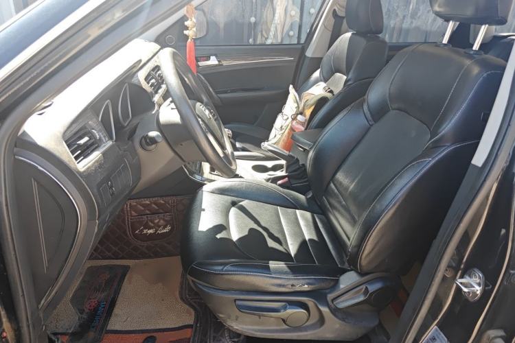 Used Zotye T600 2015 1.5T Manual Luxury Model Left Front Seat