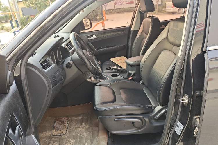 Used Zotye T600 2015 1.5T Manual Luxury Model Left Front Seat