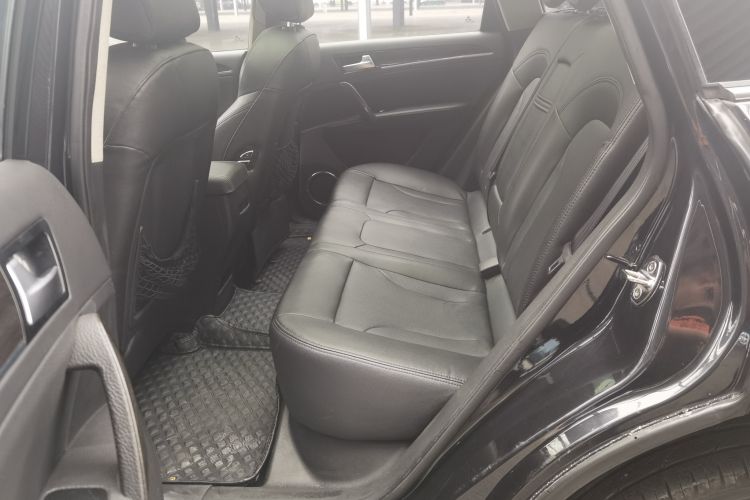 Used Zotye T600 2015 2.0T DCT Prestige Edition Left Rear Seat