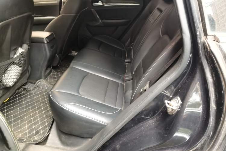 Used Zotye T600 2015 1.5T Manual Luxury Model Left Rear Seat