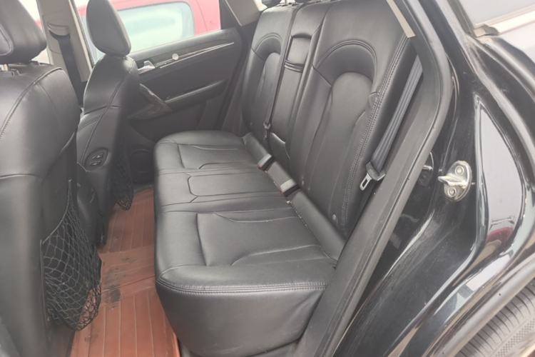 Used Zotye T600 2015 1.5T Manual Luxury Model Left Rear Seat
