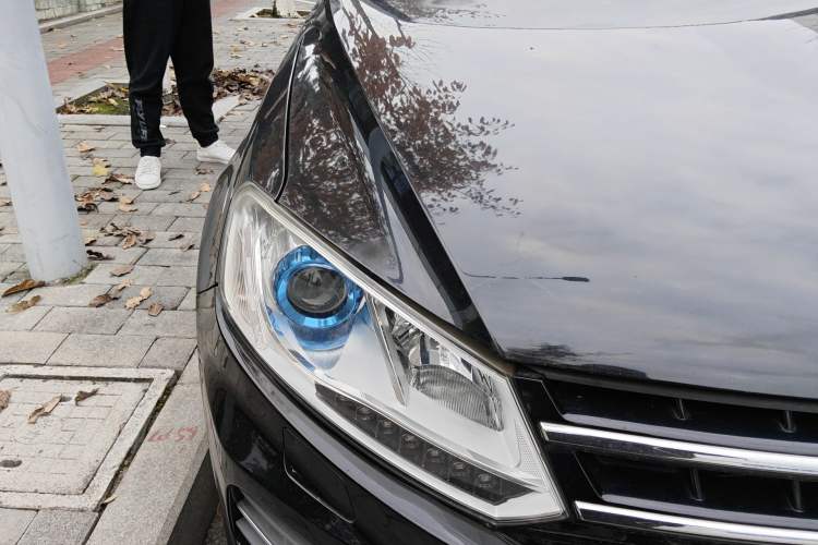 Used Zotye T600 2015 1.5T Manual Luxury Model Right Front Headlight