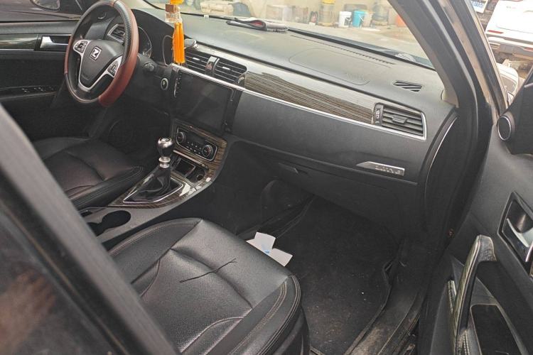 Used Zotye T600 2015 1.5T Manual Flagship Model Right Front Seat