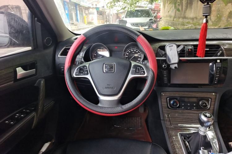 Used Zotye T600 2015 1.5T Manual Luxury Model Steering Wheel