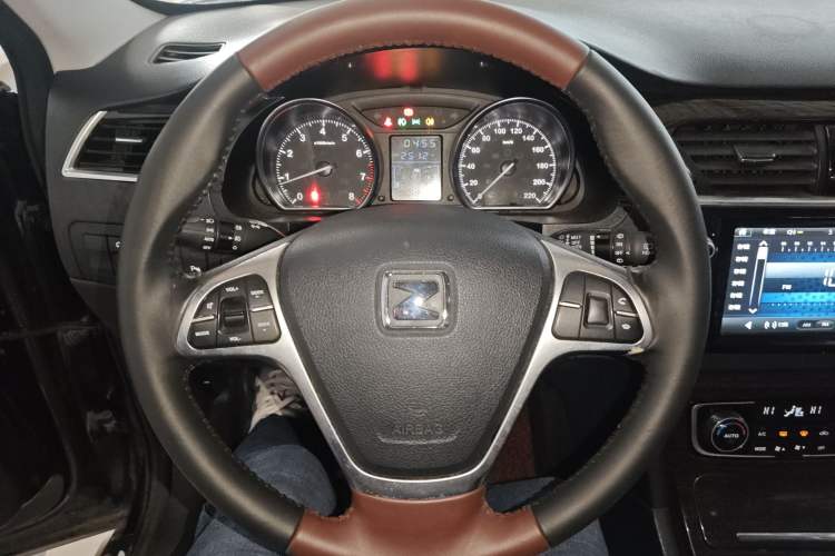 Used Zotye T600 2015 Family Edition 2.0T Manual Luxury Version Steering Wheel
