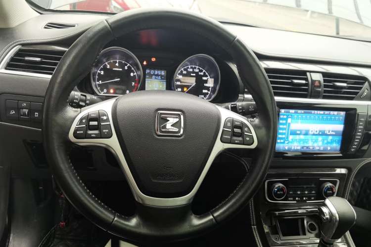 Used Zotye T600 2015 2.0T DCT Prestige Edition Steering Wheel