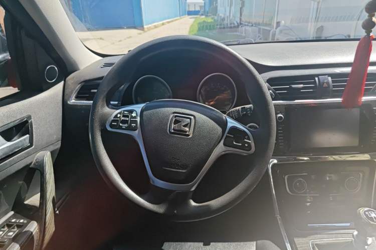 Used Zotye T600 2015 1.5T Manual Luxury Model Steering Wheel