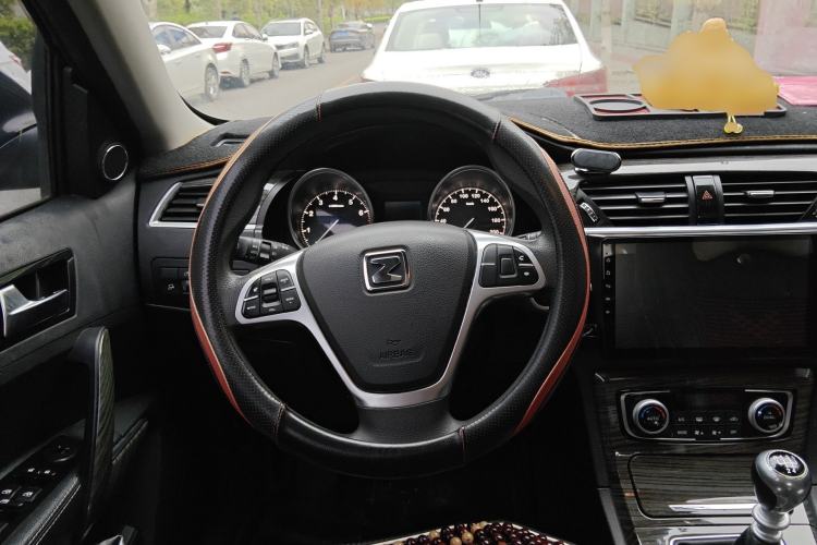 Used Zotye T600 2015 1.5T Manual Luxury Model Steering Wheel