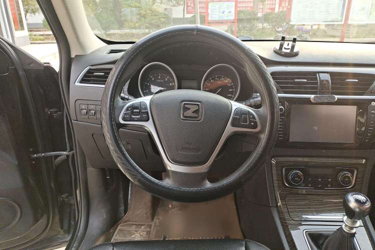 Used Zotye T600 2015 1.5T Manual Luxury Model Steering Wheel