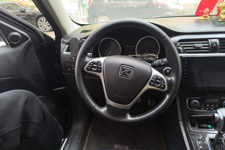Used Zotye T600 2015 2.0T DCT Prestige Edition Steering Wheel