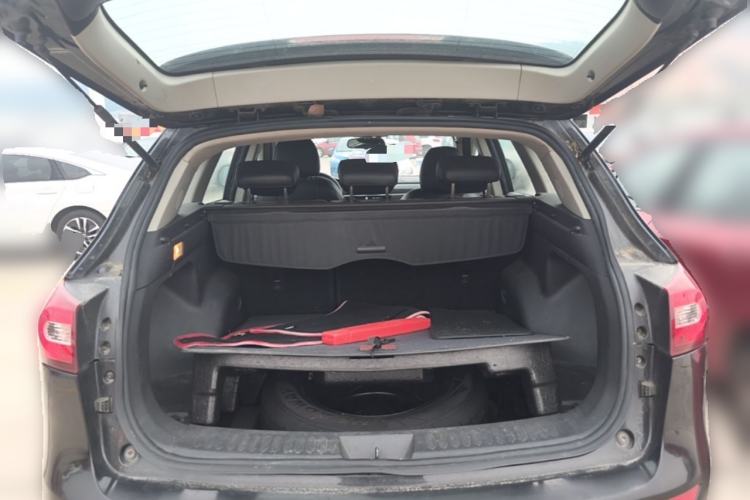 Used Zotye T600 2015 1.5T Manual Luxury Model Trunk