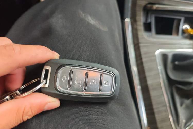 Used Zotye T600 2015 1.5T Manual Luxury Model Vehicle Key
