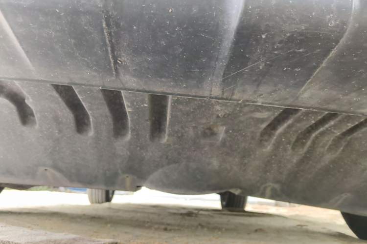Used Zotye T600 2015 2.0T DCT Prestige Edition Chassis Front