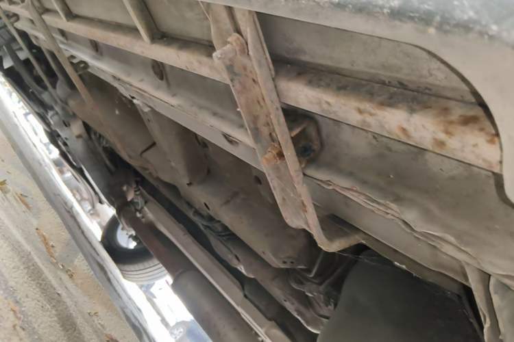 Used Zotye T600 2015 2.0T DCT Prestige Edition Chassis Rear Left