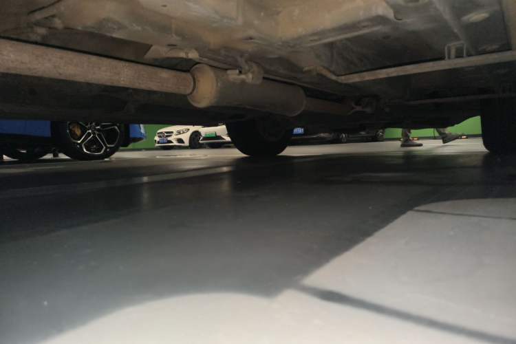 Used Zotye T600 2015 1.5T Manual Luxury Model Chassis Rear Right