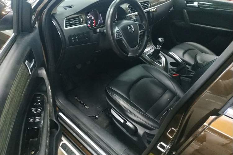 Used Zotye T600 2015 1.5T Manual Luxury Model Driver Seat